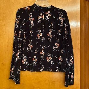 H&M Divided floral top